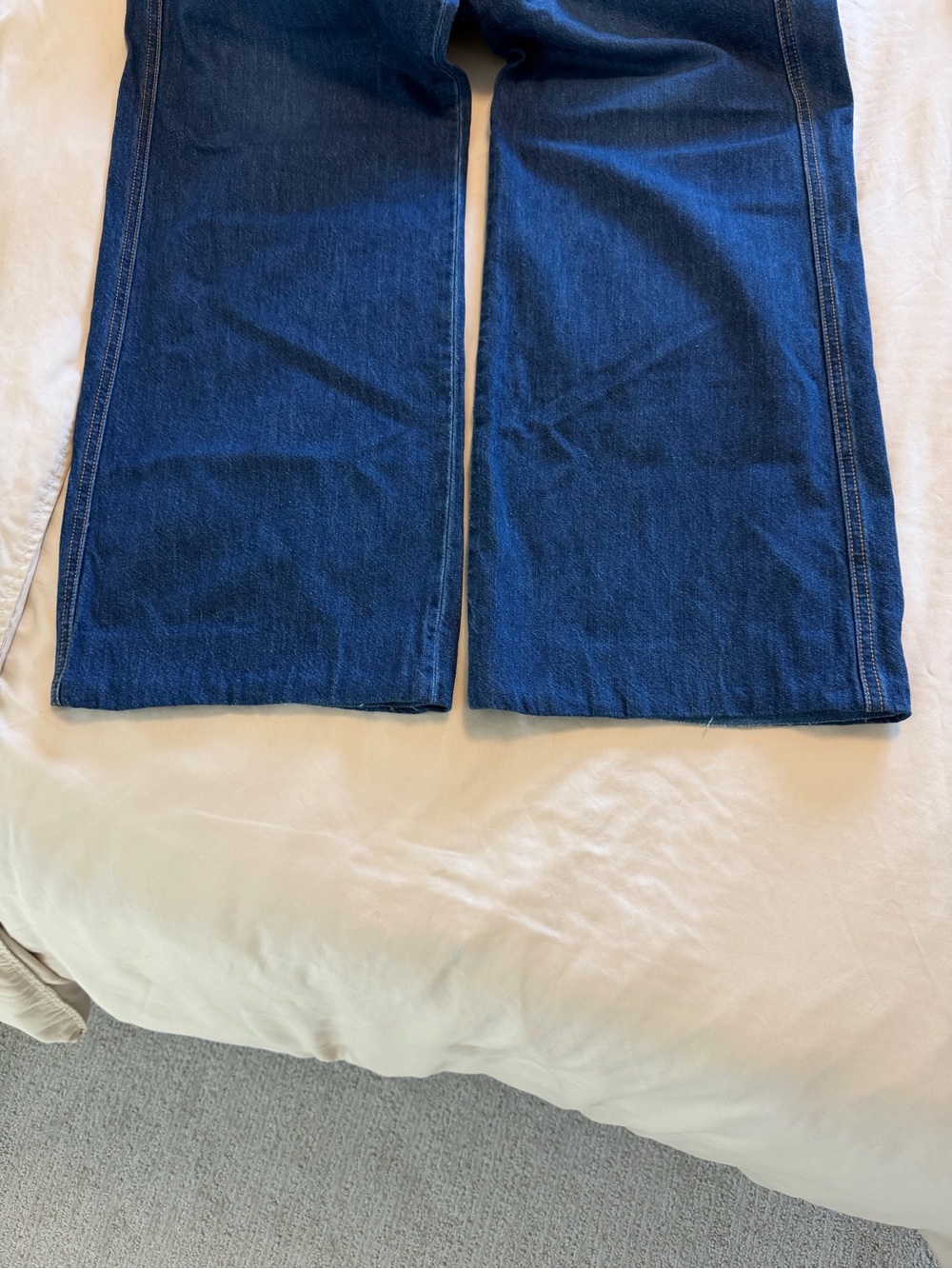 Veronica Beard Taylor Relaxed Wide Leg High Rise Jeans, 29 - Picture 9 of 11